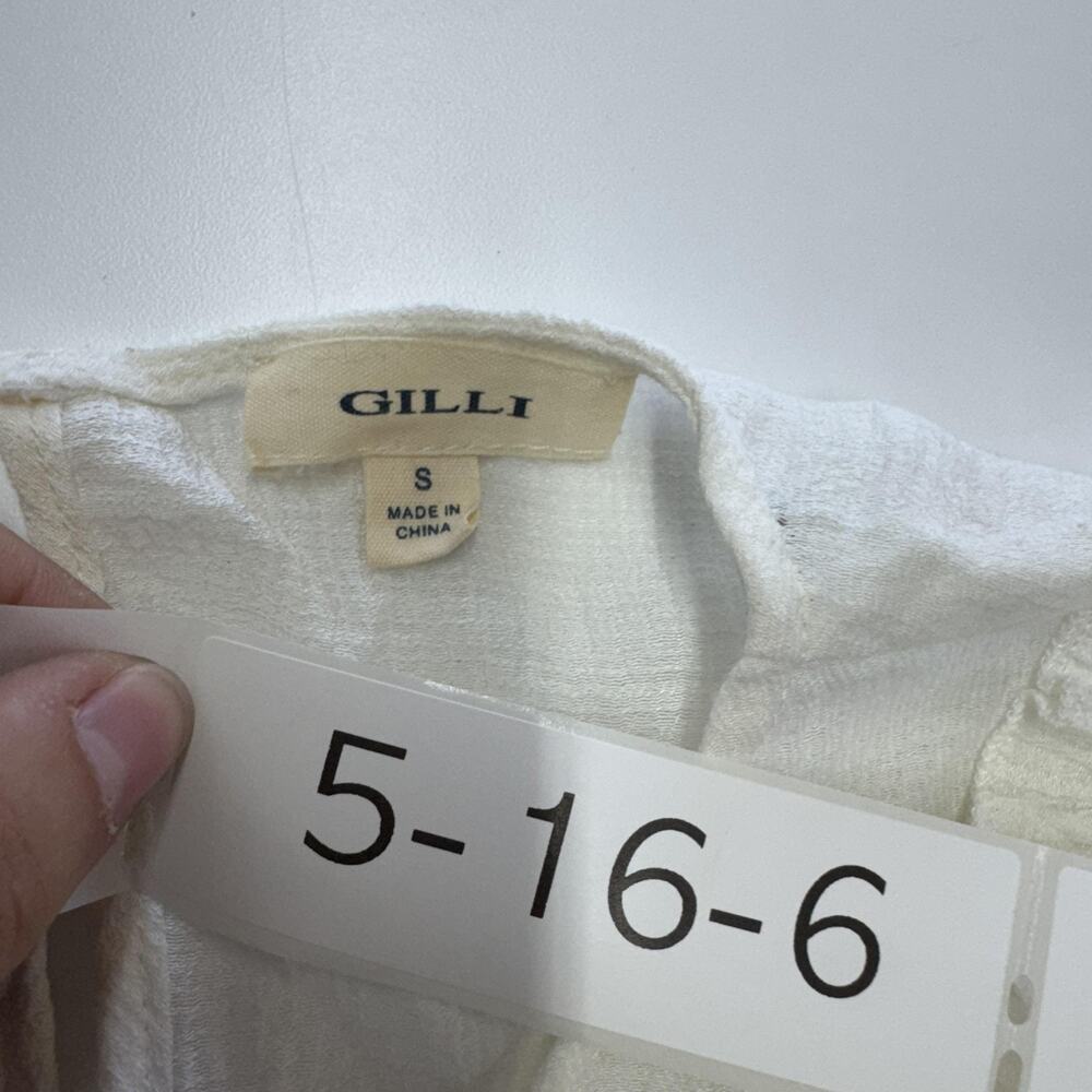 Gilli Blouse Womens Small‎ Sheer Puff Short Sleeve Top Rayon Nylon OT6007 - Picture 3 of 6